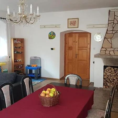 Chalupa V Kopci Vysoka Srbska Buitenkant foto
